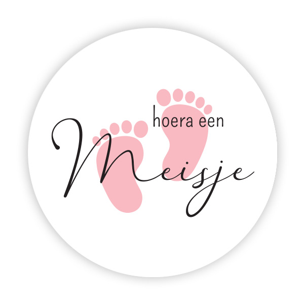 Hoera een meisje met voetjes
