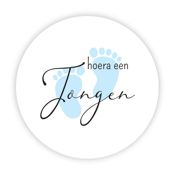 Hoera een jongen met voetjes