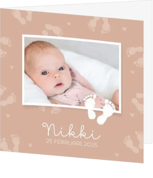 Geboortekaart Nikki - Kleine voetjes
