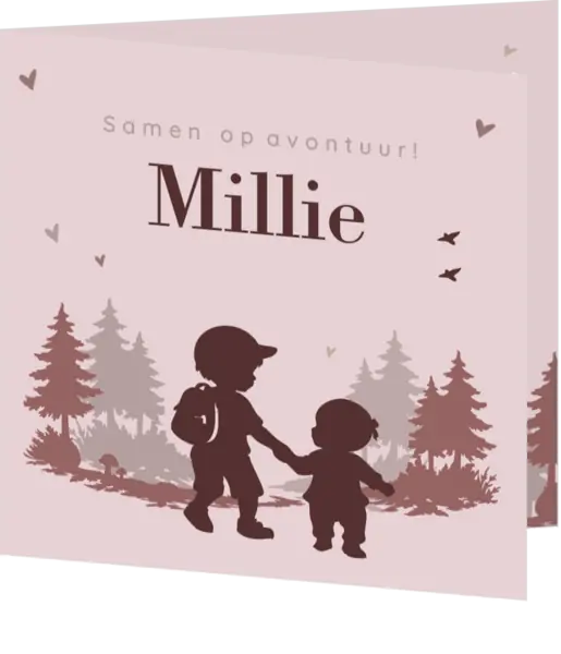 Avontuurlijk geboortekaartje met silhouet van zusje en broer in het bos